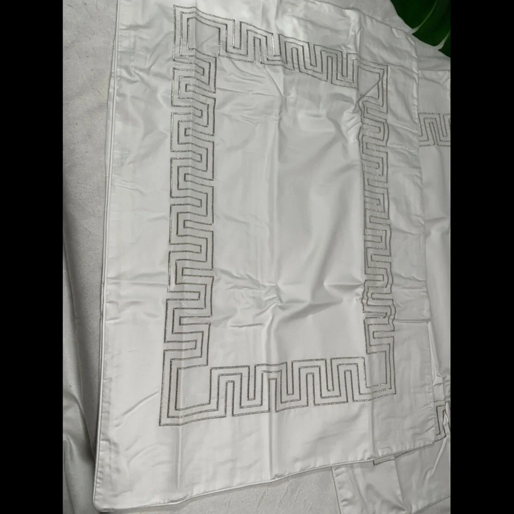 NIB Hotel Collection Greek Key Cotton Platinum (1) Standard‎ Sham Case